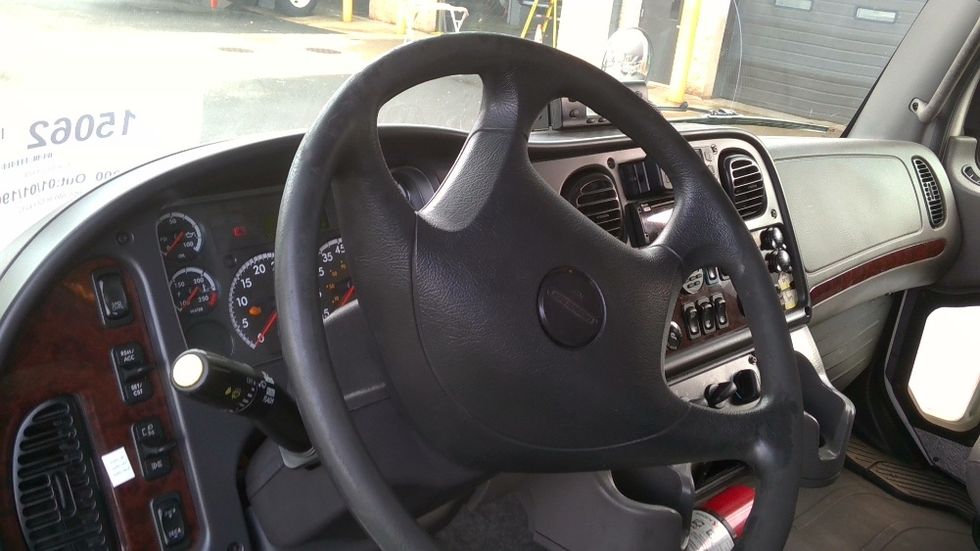 Refrigerated Truck-Light and Medium Duty Trucks-Freightliner-2020-M2-Bensalem-PA-227,320\n\t\tmiles-$ 53,250 - Image 17