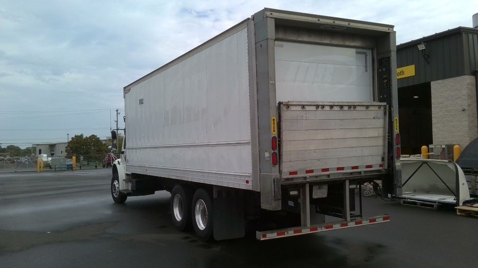 Refrigerated Truck-Light and Medium Duty Trucks-Freightliner-2020-M2-Bensalem-PA-227,320\n\t\tmiles-$ 53,250 - Image 6