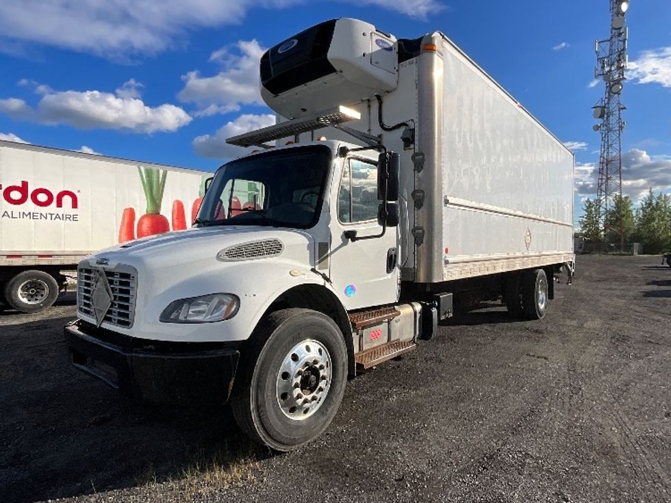 Refrigerated Truck-Light and Medium Duty Trucks-Freightliner-2020-M2-Boucherville-PQ-147,588\n\t\tkm-$ 80,250 - Image 3