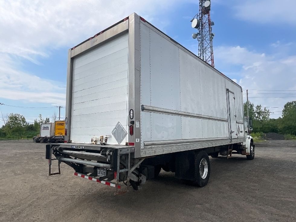Refrigerated Truck-Light and Medium Duty Trucks-Freightliner-2020-M2-Boucherville-PQ-213,002\n\t\tkm-$ 71,750 - Image 13