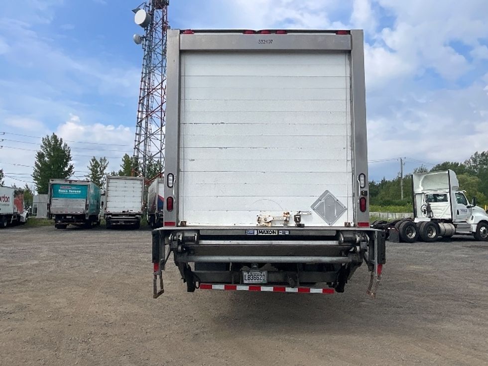 Refrigerated Truck-Light and Medium Duty Trucks-Freightliner-2020-M2-Boucherville-PQ-213,002\n\t\tkm-$ 71,750 - Image 7