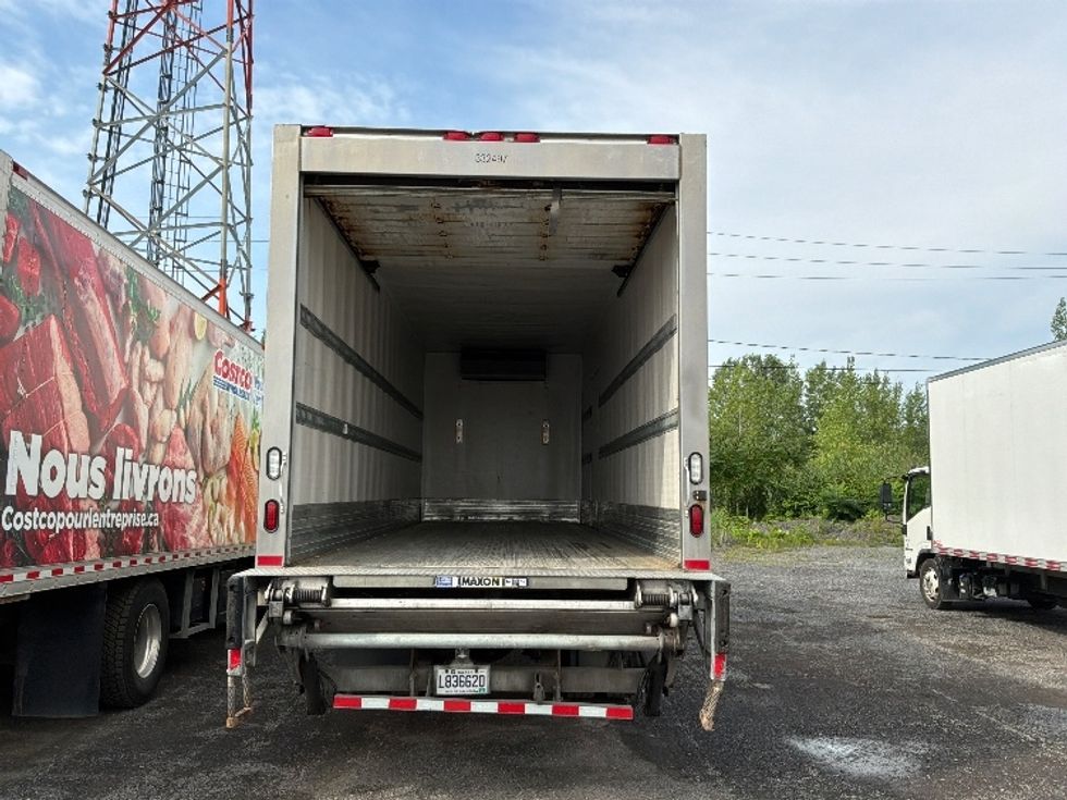 Refrigerated Truck-Light and Medium Duty Trucks-Freightliner-2020-M2-Boucherville-PQ-213,002\n\t\tkm-$ 71,750 - Image 8
