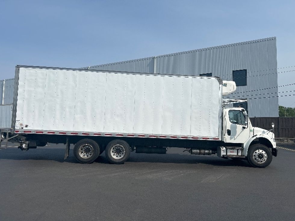 Refrigerated Truck-Light and Medium Duty Trucks-Freightliner-2020-M2-Braintree-MA-120,213\n\t\tmiles-$ 72,750 - Image 15