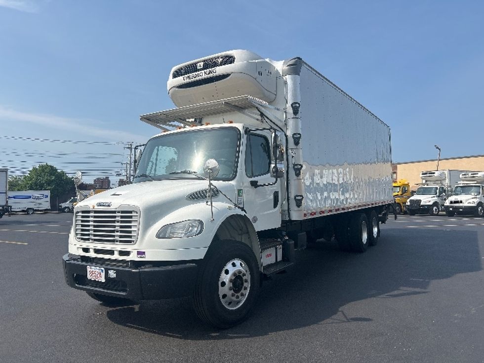 Refrigerated Truck-Light and Medium Duty Trucks-Freightliner-2020-M2-Braintree-MA-120,213\n\t\tmiles-$ 72,750 - Image 3