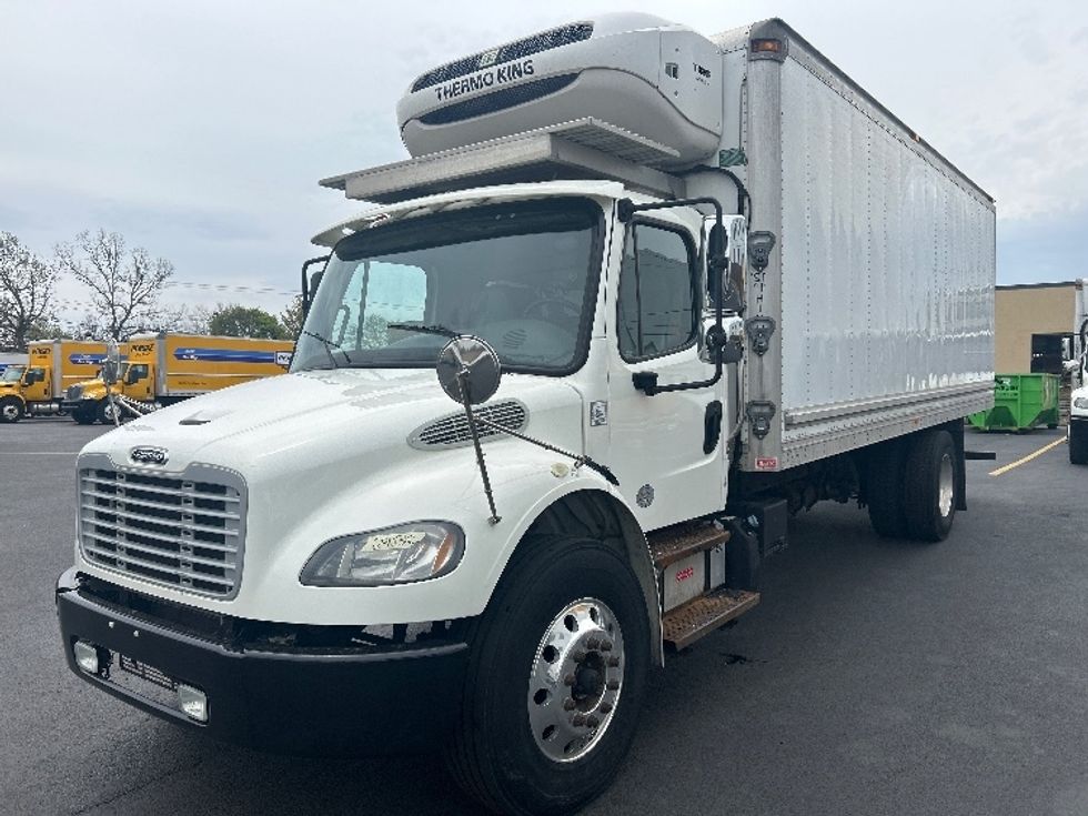 Refrigerated Truck-Light and Medium Duty Trucks-Freightliner-2020-M2-Braintree-MA-147,230\n\t\tmiles-$ 51,500 - Image 3