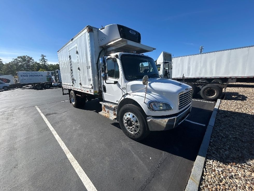Refrigerated Truck-Light and Medium Duty Trucks-Freightliner-2020-M2-Braintree-MA-185,164\n\t\tmiles-$ 42,250 - Image 1