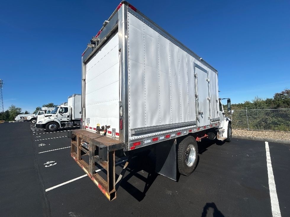Refrigerated Truck-Light and Medium Duty Trucks-Freightliner-2020-M2-Braintree-MA-185,164\n\t\tmiles-$ 42,250 - Image 12