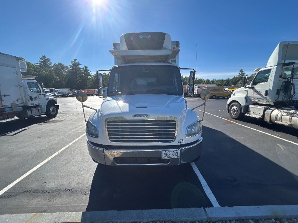 Refrigerated Truck-Light and Medium Duty Trucks-Freightliner-2020-M2-Braintree-MA-185,164\n\t\tmiles-$ 42,250 - Image 2