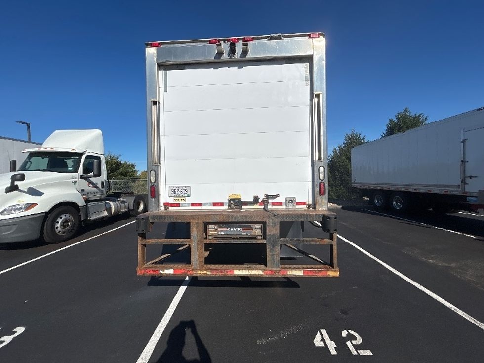 Refrigerated Truck-Light and Medium Duty Trucks-Freightliner-2020-M2-Braintree-MA-185,164\n\t\tmiles-$ 42,250 - Image 7