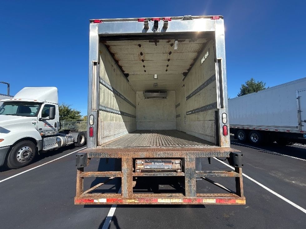 Refrigerated Truck-Light and Medium Duty Trucks-Freightliner-2020-M2-Braintree-MA-185,164\n\t\tmiles-$ 42,250 - Image 8