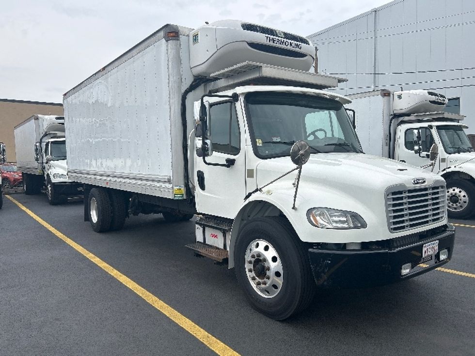 Refrigerated Truck-Light and Medium Duty Trucks-Freightliner-2020-M2-Braintree-MA-197,310\n\t\tmiles-$ 45,000 - Image 1