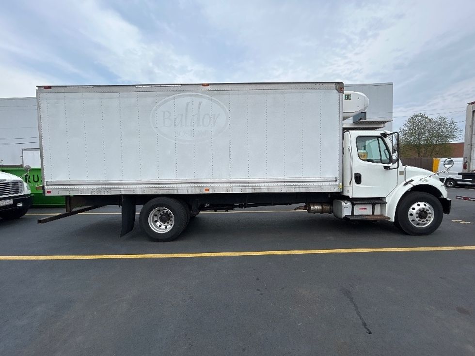 Refrigerated Truck-Light and Medium Duty Trucks-Freightliner-2020-M2-Braintree-MA-197,310\n\t\tmiles-$ 45,000 - Image 15