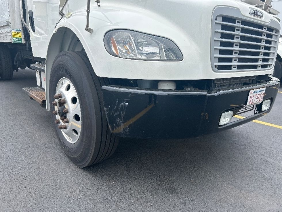 Refrigerated Truck-Light and Medium Duty Trucks-Freightliner-2020-M2-Braintree-MA-197,310\n\t\tmiles-$ 45,000 - Image 27