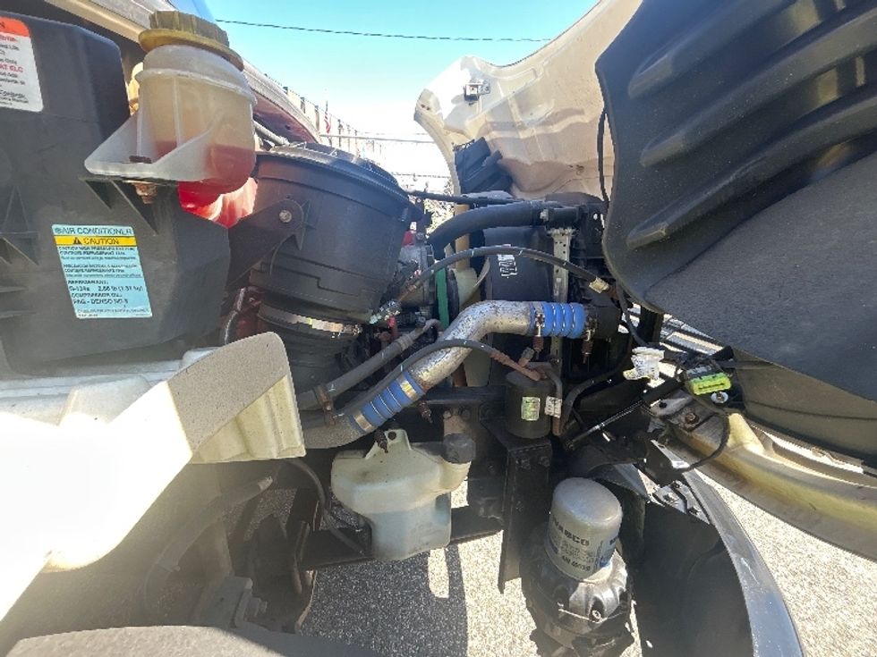 Refrigerated Truck-Light and Medium Duty Trucks-Freightliner-2020-M2-Braintree-MA-200,336\n\t\tmiles-$ 50,250 - Image 23