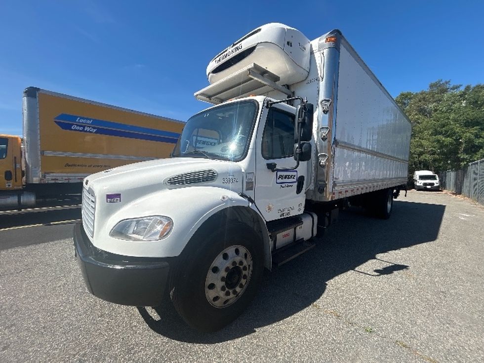 Refrigerated Truck-Light and Medium Duty Trucks-Freightliner-2020-M2-Braintree-MA-200,336\n\t\tmiles-$ 50,250 - Image 3