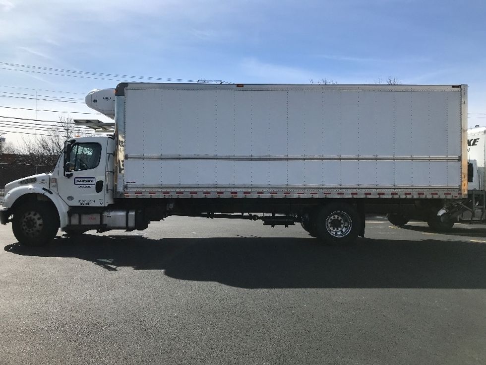 Refrigerated Truck-Light and Medium Duty Trucks-Freightliner-2020-M2-Braintree-MA-200,336\n\t\tmiles-$ 50,250 - Image 4