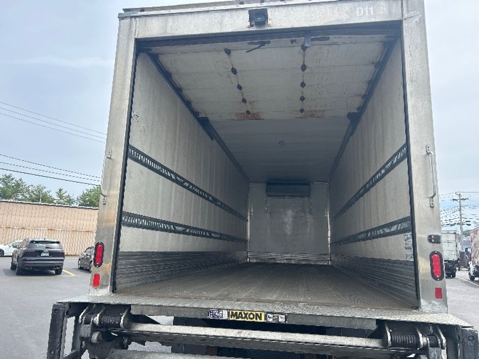 Refrigerated Truck-Light and Medium Duty Trucks-Freightliner-2020-M2-Braintree-MA-86,974\n\t\tmiles-$ 68,500 - Image 8