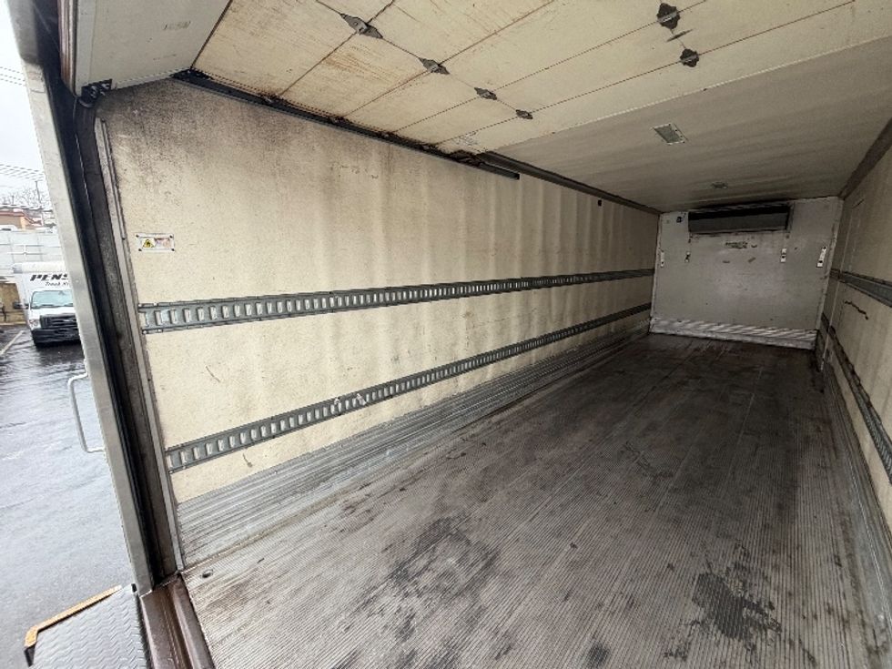 Refrigerated Truck-Light and Medium Duty Trucks-Freightliner-2020-M2-Bronx-NY-168,457\n\t\tmiles-$ 51,500 - Image 11