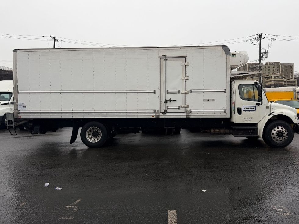 Refrigerated Truck-Light and Medium Duty Trucks-Freightliner-2020-M2-Bronx-NY-168,457\n\t\tmiles-$ 51,500 - Image 15