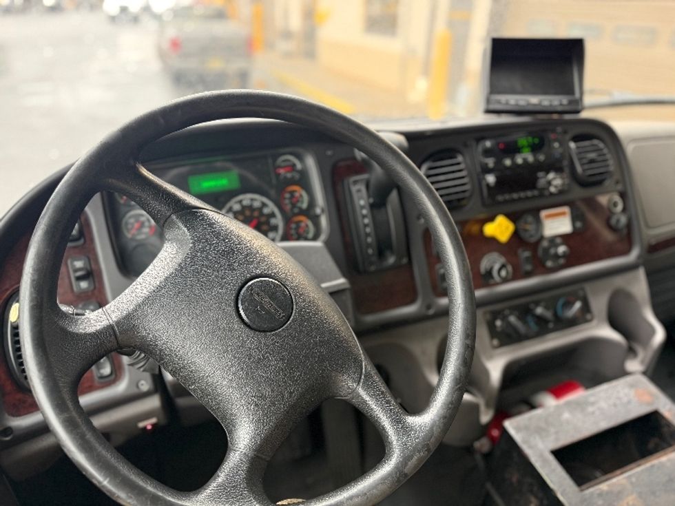 Refrigerated Truck-Light and Medium Duty Trucks-Freightliner-2020-M2-Bronx-NY-168,457\n\t\tmiles-$ 51,500 - Image 18