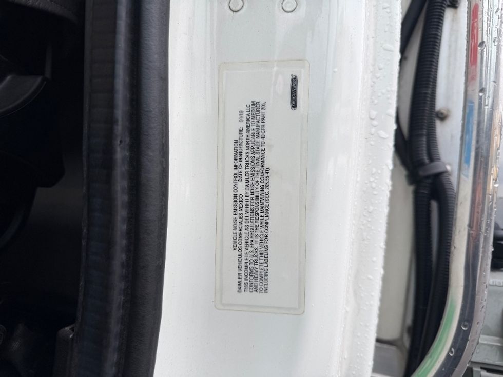 Refrigerated Truck-Light and Medium Duty Trucks-Freightliner-2020-M2-Bronx-NY-168,457\n\t\tmiles-$ 51,500 - Image 25