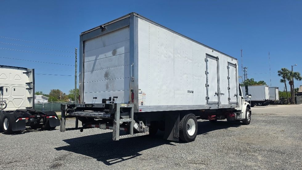 Refrigerated Truck-Light and Medium Duty Trucks-Freightliner-2020-M2-Bronx-NY-207,885\n\t\tmiles-$ 44,250 - Image 13