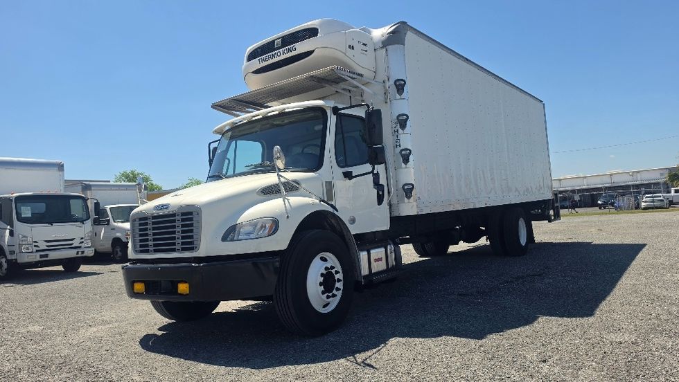 Refrigerated Truck-Light and Medium Duty Trucks-Freightliner-2020-M2-Bronx-NY-207,885\n\t\tmiles-$ 44,250 - Image 3