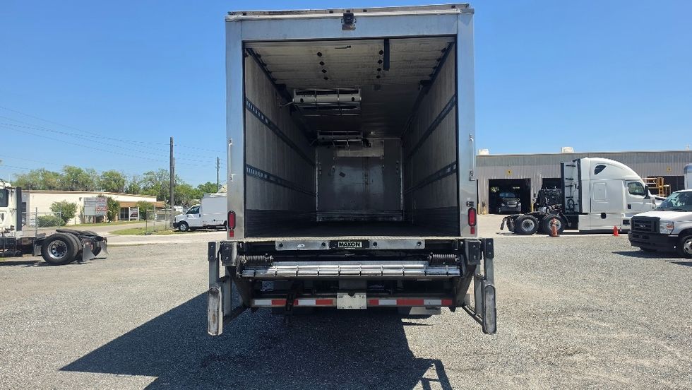 Refrigerated Truck-Light and Medium Duty Trucks-Freightliner-2020-M2-Bronx-NY-207,885\n\t\tmiles-$ 44,250 - Image 8