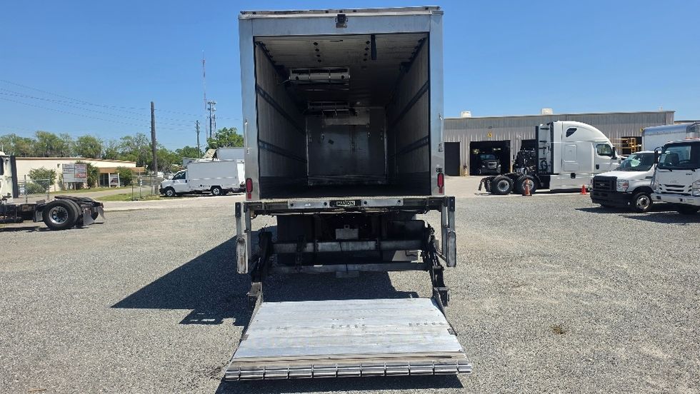 Refrigerated Truck-Light and Medium Duty Trucks-Freightliner-2020-M2-Bronx-NY-207,885\n\t\tmiles-$ 44,250 - Image 9