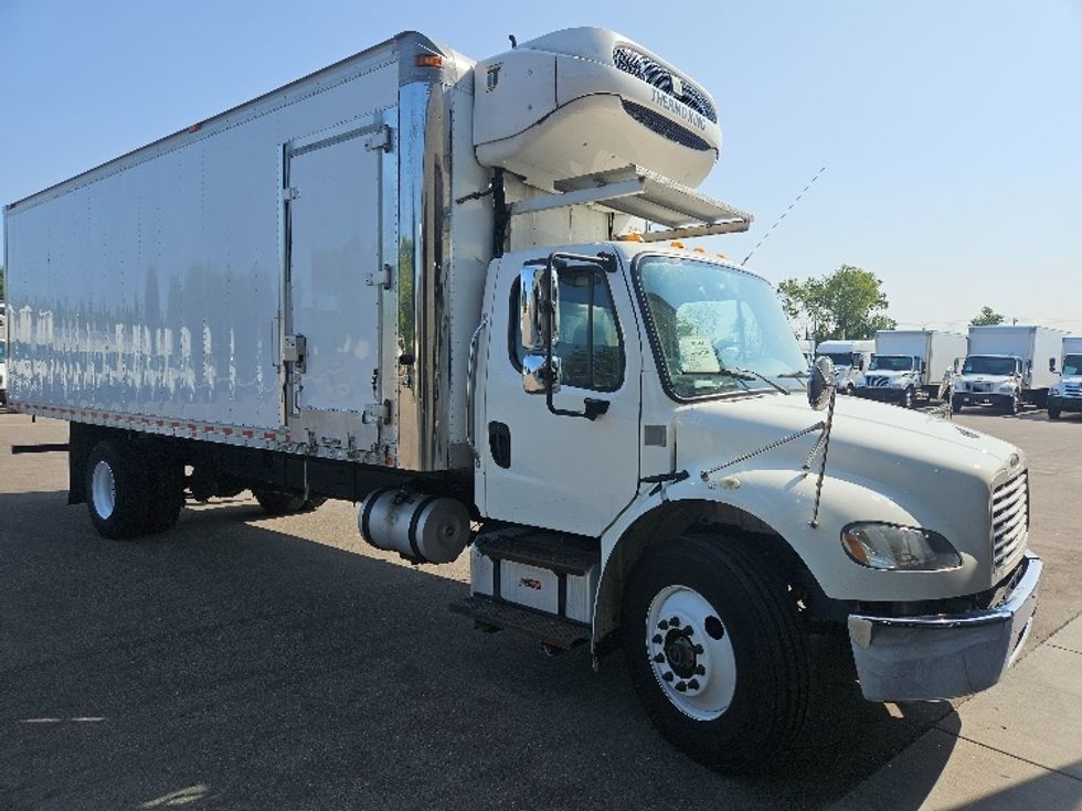Refrigerated Truck-Light and Medium Duty Trucks-Freightliner-2020-M2-Brooklyn Park-MN-136,235\n\t\tmiles-$ 43,750 - Image 1