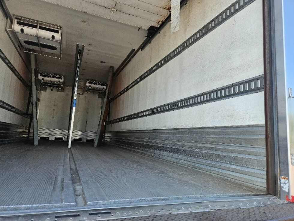 Refrigerated Truck-Light and Medium Duty Trucks-Freightliner-2020-M2-Brooklyn Park-MN-136,235\n\t\tmiles-$ 43,750 - Image 12