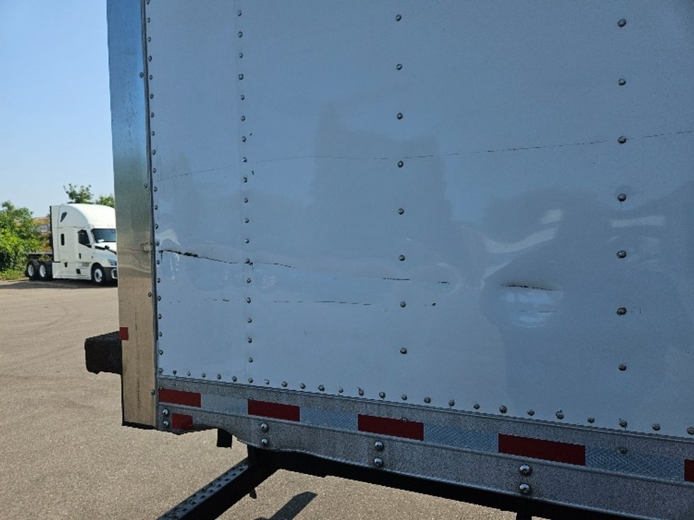 Refrigerated Truck-Light and Medium Duty Trucks-Freightliner-2020-M2-Brooklyn Park-MN-136,235\n\t\tmiles-$ 43,750 - Image 28