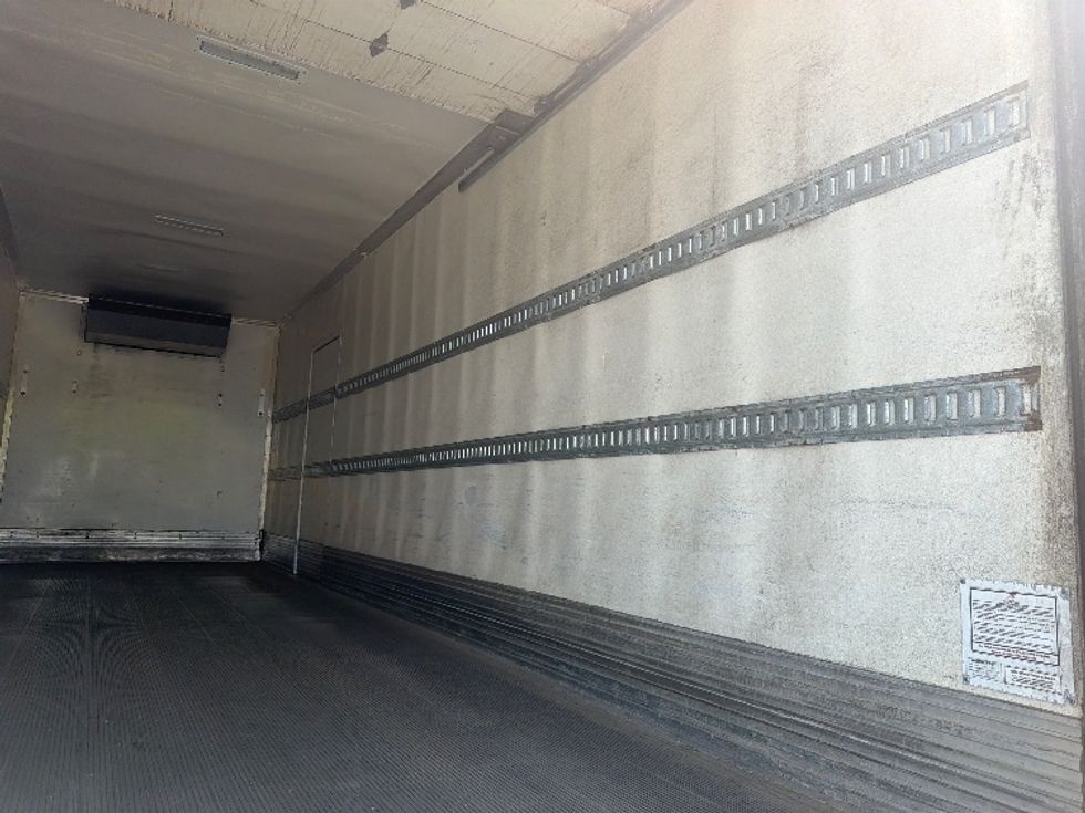 Refrigerated Truck-Light and Medium Duty Trucks-Freightliner-2020-M2-Brooklyn Park-MN-236,125\n\t\tmiles-$ 44,250 - Image 12