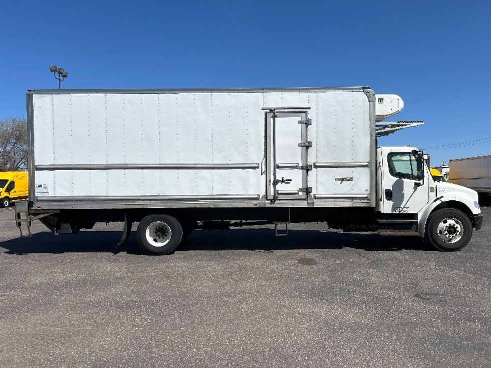 Refrigerated Truck-Light and Medium Duty Trucks-Freightliner-2020-M2-Brooklyn Park-MN-312,918\n\t\tmiles-$ 44,500 - Image 15