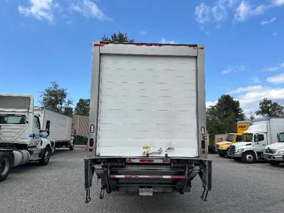 Refrigerated Truck-Light and Medium Duty Trucks-Freightliner-2020-M2-Burnaby-BC-171,500\n\t\tkm-$ 92,500 - Image 7