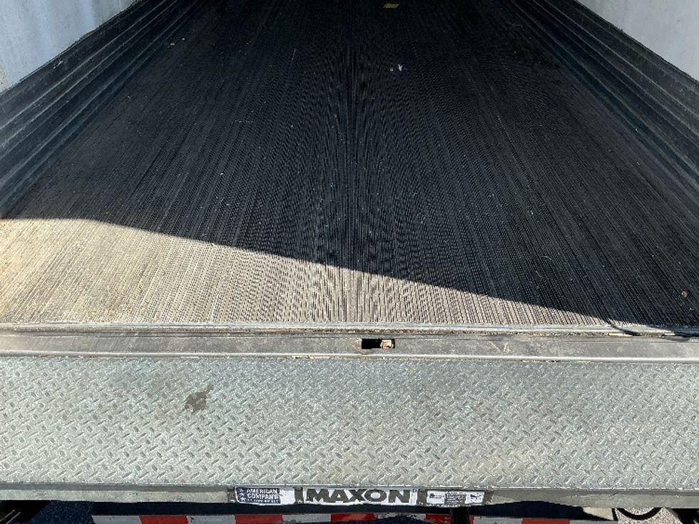 Refrigerated Truck-Light and Medium Duty Trucks-Freightliner-2020-M2-Calgary-AB-177,633\n\t\tkm-$ 92,000 - Image 10