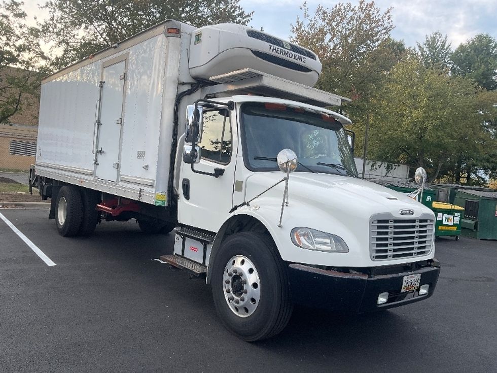 Refrigerated Truck-Light and Medium Duty Trucks-Freightliner-2020-M2-Capitol Heights-MD-229,273\n\t\tmiles-$ 46,000 - Image 1