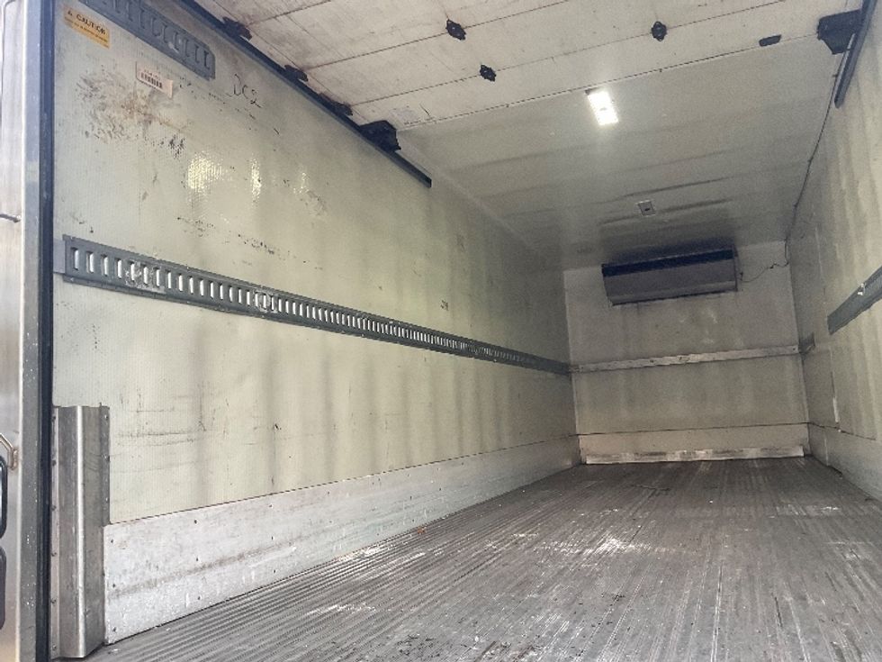 Refrigerated Truck-Light and Medium Duty Trucks-Freightliner-2020-M2-Capitol Heights-MD-229,273\n\t\tmiles-$ 46,000 - Image 11