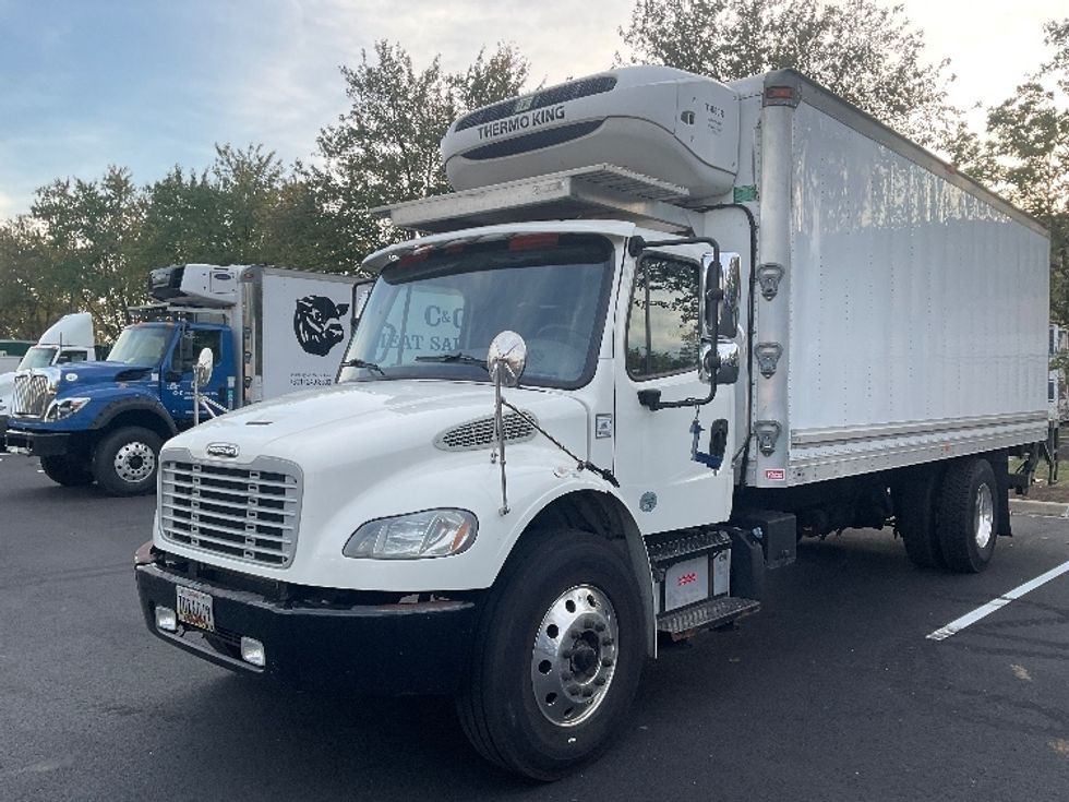 Refrigerated Truck-Light and Medium Duty Trucks-Freightliner-2020-M2-Capitol Heights-MD-229,273\n\t\tmiles-$ 46,000 - Image 3