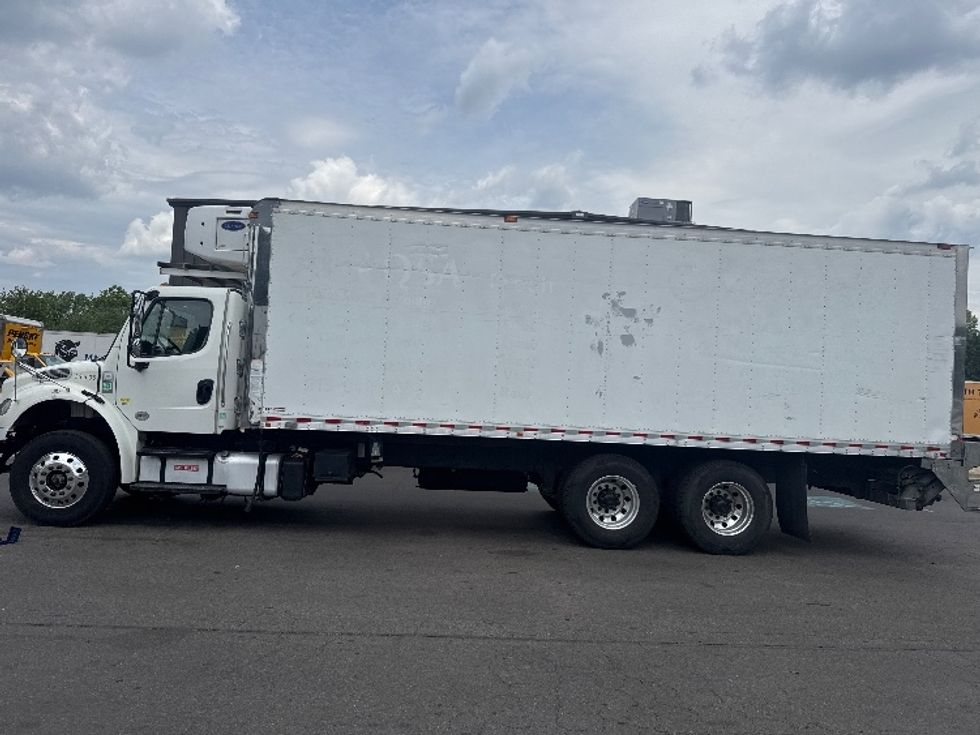 Refrigerated Truck-Light and Medium Duty Trucks-Freightliner-2020-M2-Capitol Heights-MD-235,365\n\t\tmiles-$ 58,750 - Image 4