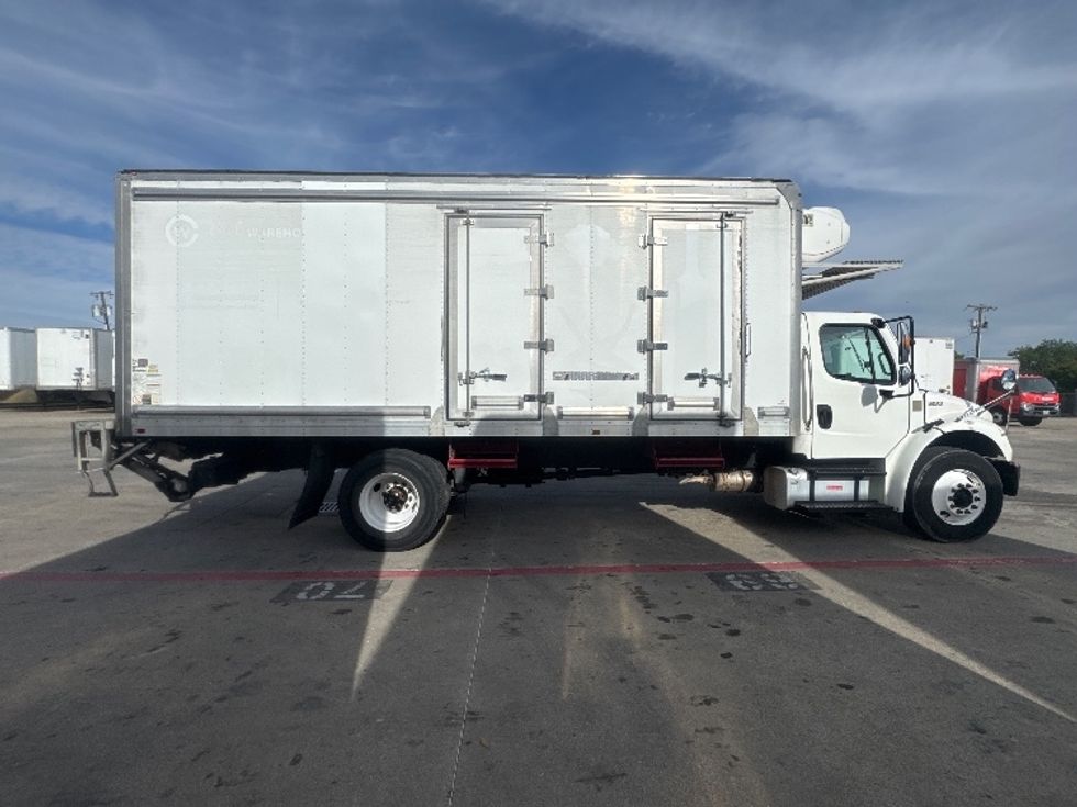 Refrigerated Truck-Light and Medium Duty Trucks-Freightliner-2020-M2-Carrollton-TX-140,202\n\t\tmiles-$ 57,500 - Image 15