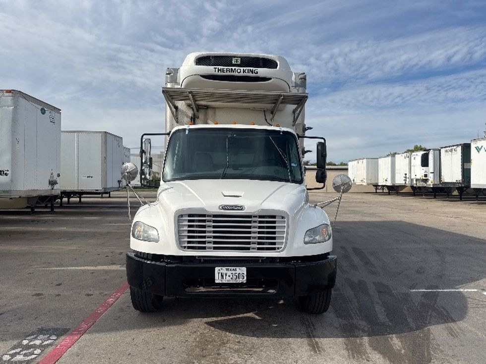 Refrigerated Truck-Light and Medium Duty Trucks-Freightliner-2020-M2-Carrollton-TX-140,202\n\t\tmiles-$ 57,500 - Image 2