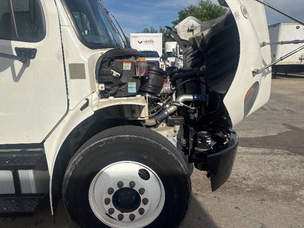 Refrigerated Truck-Light and Medium Duty Trucks-Freightliner-2020-M2-Carrollton-TX-140,202\n\t\tmiles-$ 57,500 - Image 23