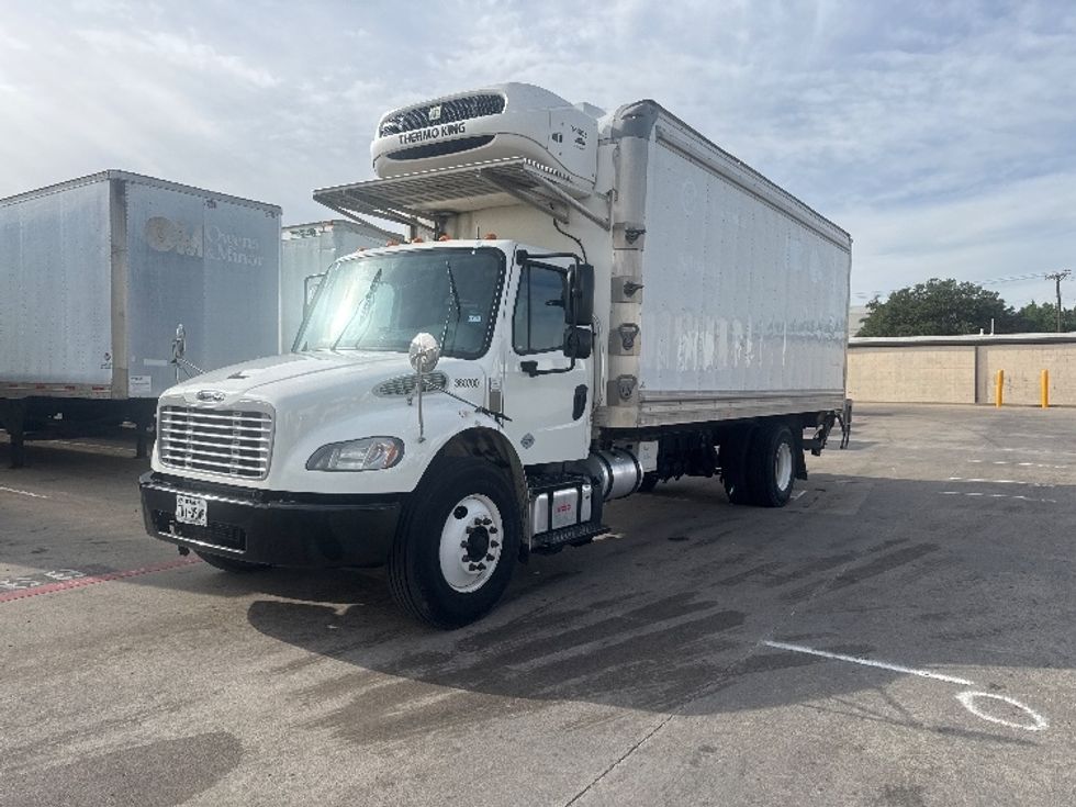 Refrigerated Truck-Light and Medium Duty Trucks-Freightliner-2020-M2-Carrollton-TX-140,202\n\t\tmiles-$ 57,500 - Image 3