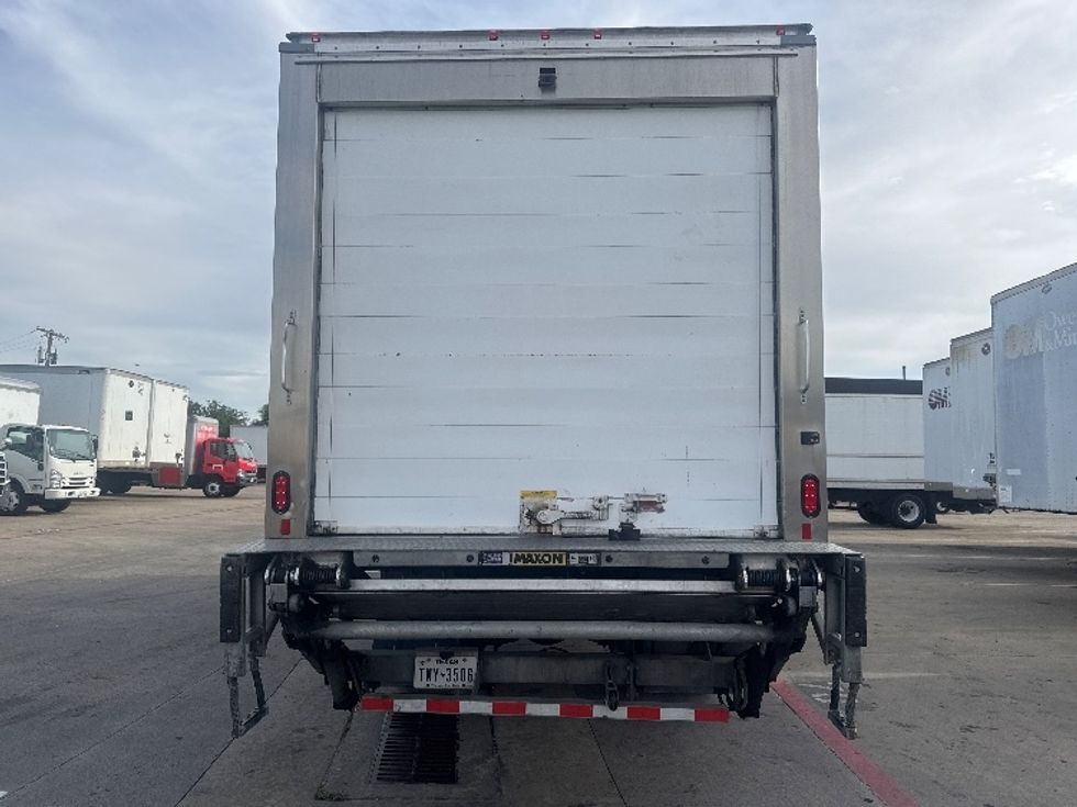 Refrigerated Truck-Light and Medium Duty Trucks-Freightliner-2020-M2-Carrollton-TX-140,202\n\t\tmiles-$ 57,500 - Image 7