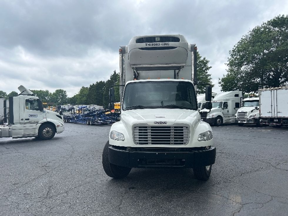 Refrigerated Truck-Light and Medium Duty Trucks-Freightliner-2020-M2-Charlotte-NC-210,126\n\t\tmiles-$ 50,750 - Image 2