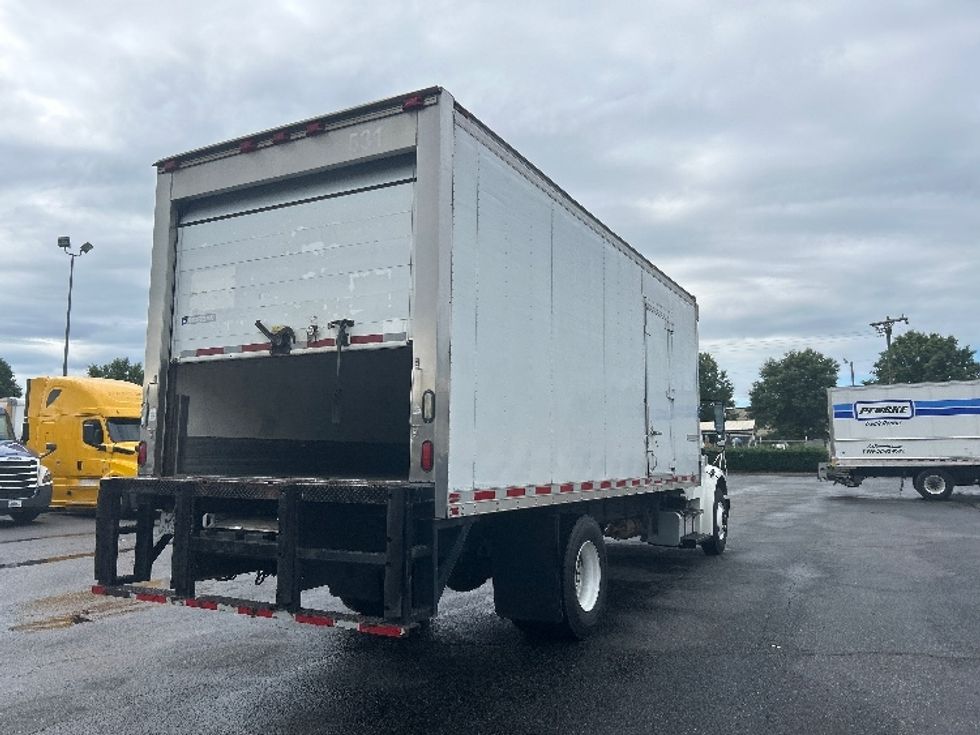 Refrigerated Truck-Light and Medium Duty Trucks-Freightliner-2020-M2-Charlotte-NC-226,334\n\t\tmiles-$ 44,000 - Image 12