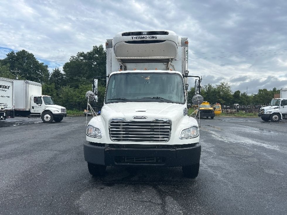 Refrigerated Truck-Light and Medium Duty Trucks-Freightliner-2020-M2-Charlotte-NC-226,334\n\t\tmiles-$ 44,000 - Image 2