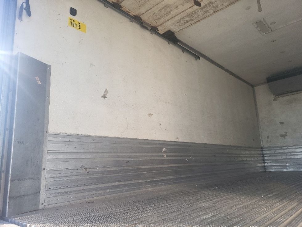 Refrigerated Truck-Light and Medium Duty Trucks-Freightliner-2020-M2-Charlotte-NC-302,030\n\t\tmiles-$ 23,750 - Image 11