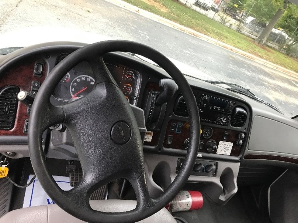 Refrigerated Truck-Light and Medium Duty Trucks-Freightliner-2020-M2-Charlotte-NC-311,674\n\t\tmiles-$ 44,750 - Image 18